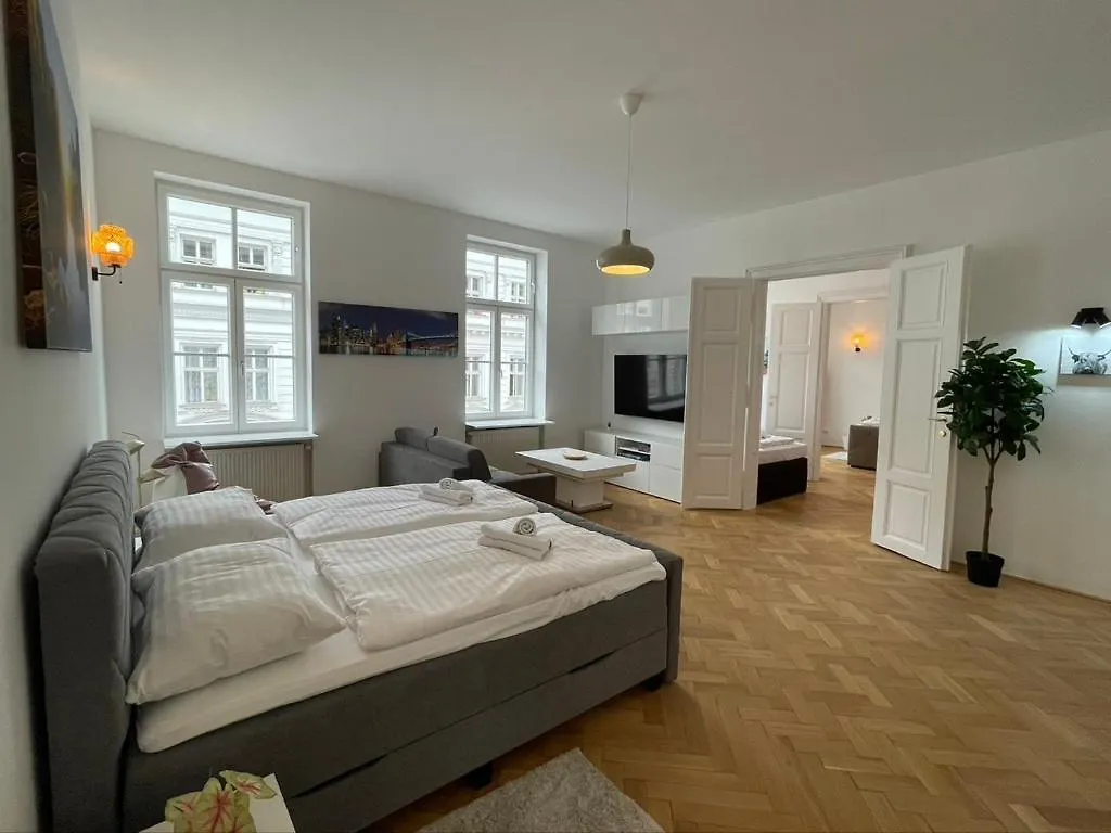 Apartments 4 You Red Star 8 Vienna Austria