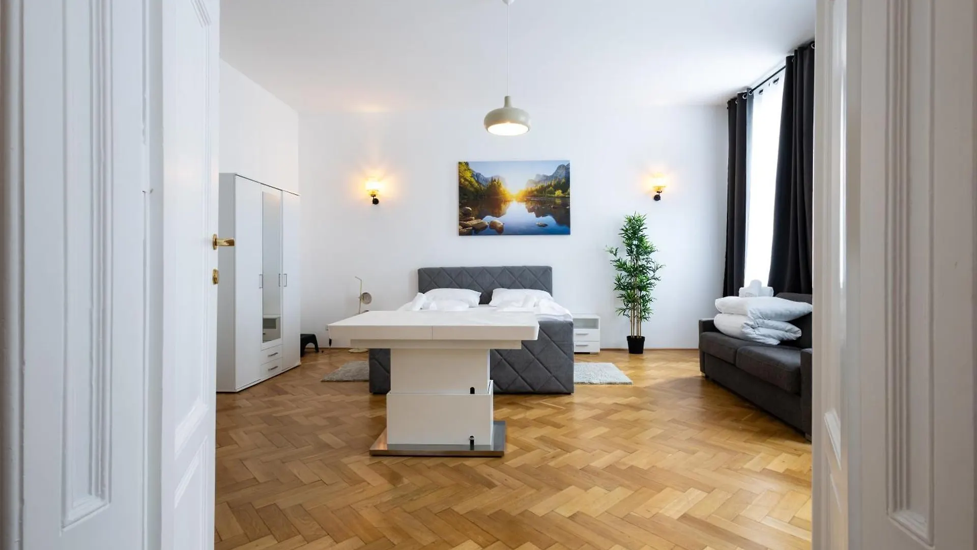 Apartments 4 You Red Star 8 Vienna 0*,